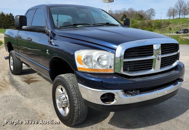 image for item KE9763 2006 Dodge Ram 2500  Quad Cab pickup truck