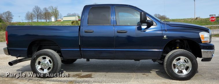 image for item KE9763 2006 Dodge Ram 2500  Quad Cab pickup truck
