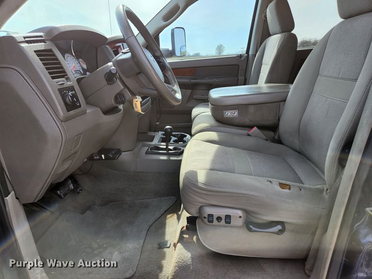 image for item KE9763 2006 Dodge Ram 2500  Quad Cab pickup truck