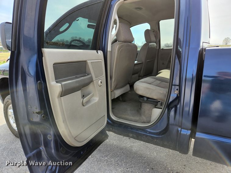 image for item KE9763 2006 Dodge Ram 2500  Quad Cab pickup truck