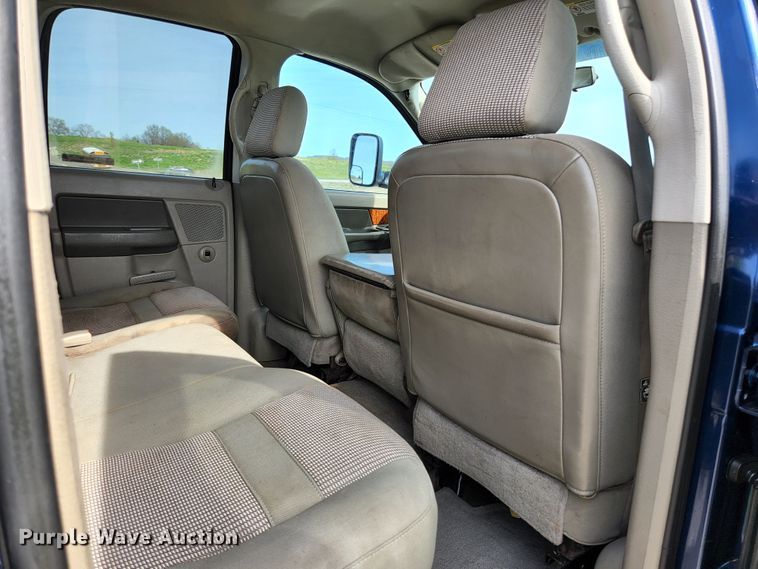 image for item KE9763 2006 Dodge Ram 2500  Quad Cab pickup truck