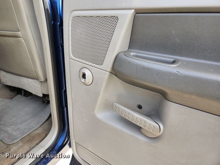 image for item KE9763 2006 Dodge Ram 2500  Quad Cab pickup truck