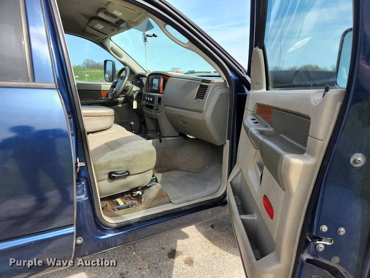 image for item KE9763 2006 Dodge Ram 2500  Quad Cab pickup truck