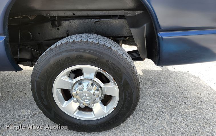 image for item KE9763 2006 Dodge Ram 2500  Quad Cab pickup truck