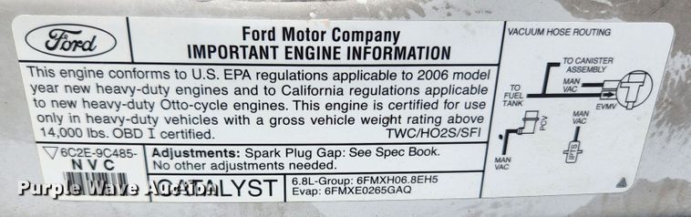 image for item KE9776 2006 Ford E450 Super Duty  utility van