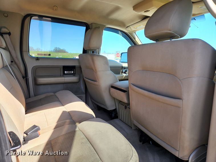 image for item KE9810 2005 Ford F150 XLT  SuperCrew pickup truck