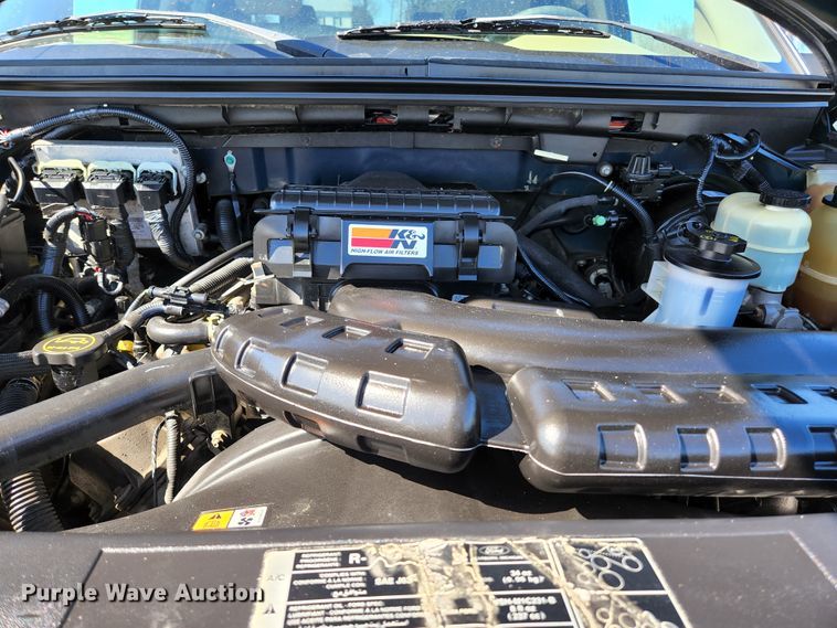 image for item KE9810 2005 Ford F150 XLT  SuperCrew pickup truck