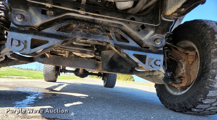 image for item KE9810 2005 Ford F150 XLT  SuperCrew pickup truck