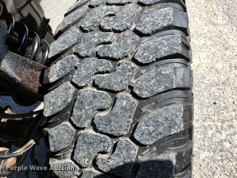 image for item KE9810 2005 Ford F150 XLT  SuperCrew pickup truck