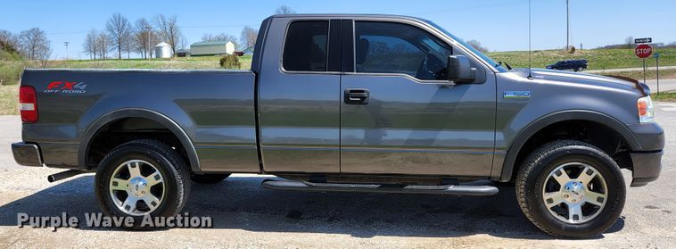 image for item KE9814 2004 Ford F150 FX4  SuperCab pickup truck