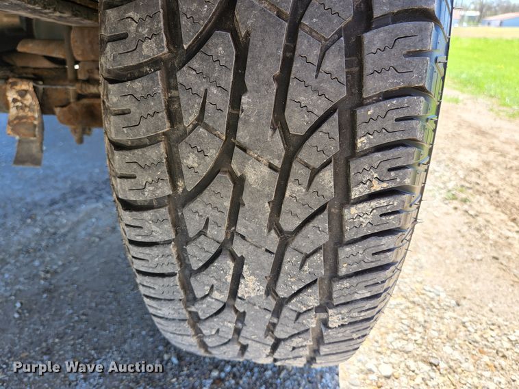 image for item KE9814 2004 Ford F150 FX4  SuperCab pickup truck