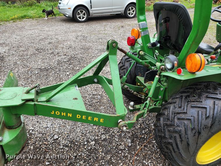 image for item KF9136 1985 John Deere 650  tractor