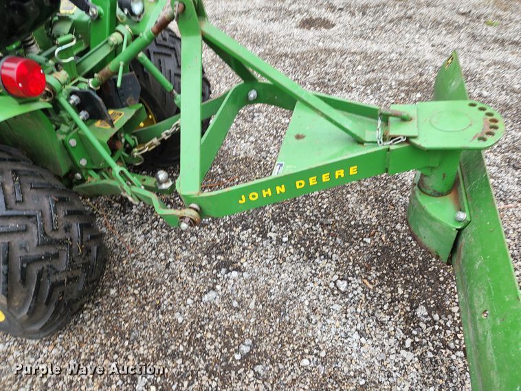 image for item KF9136 1985 John Deere 650  tractor