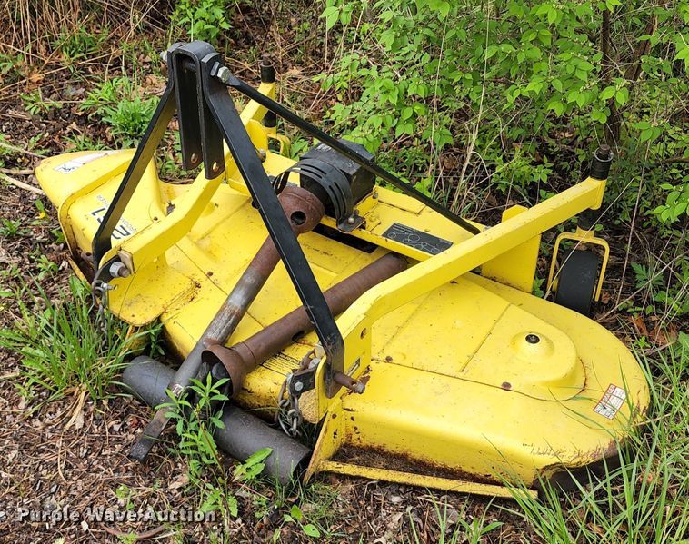 image for item KF9136 1985 John Deere 650  tractor