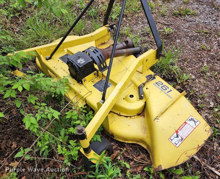 image for item KF9136 1985 John Deere 650  tractor