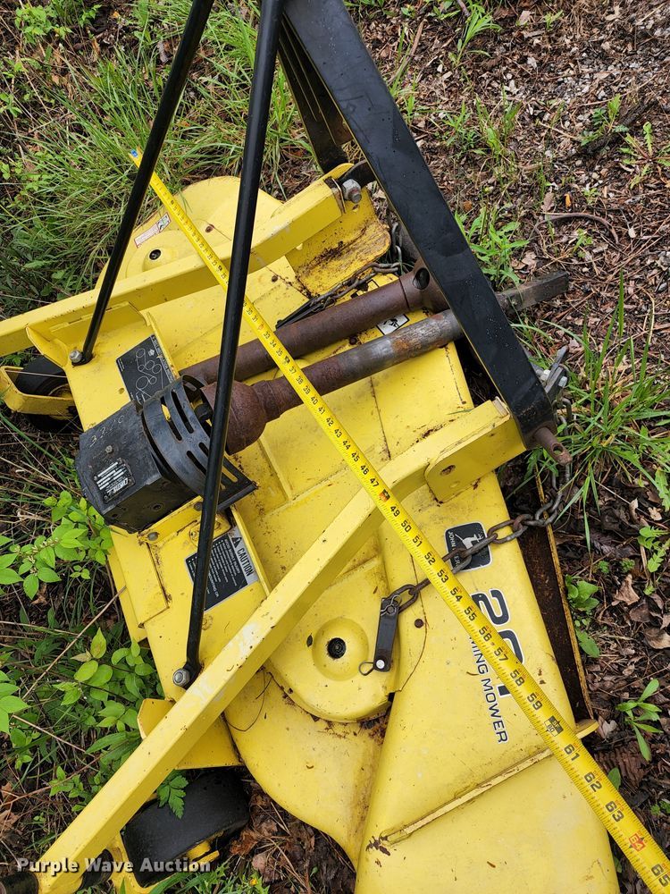 image for item KF9136 1985 John Deere 650  tractor