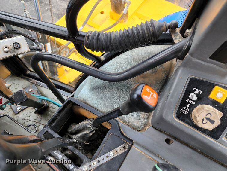 image for item KF9144 Ford 7740  tractor