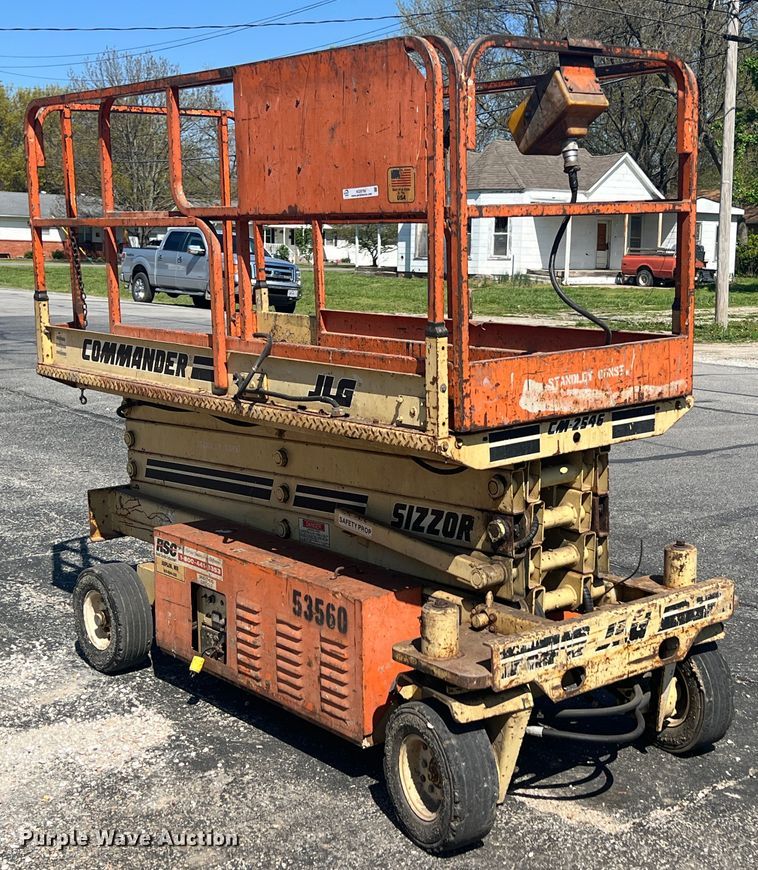 image for item KG9780 1996 JLG CM2546  scissor lift