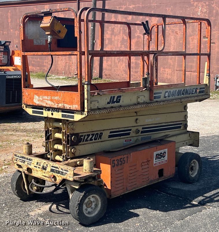 image for item KG9780 1996 JLG CM2546  scissor lift