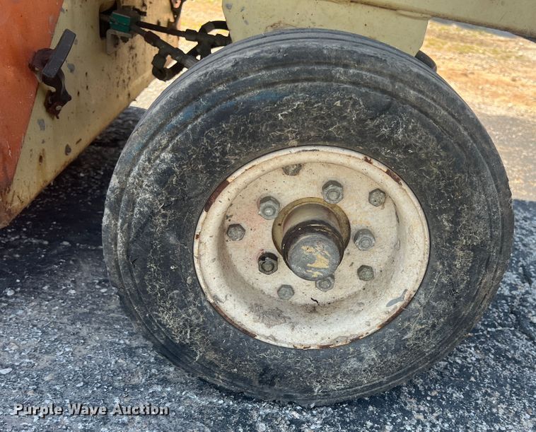 image for item KG9780 1996 JLG CM2546  scissor lift