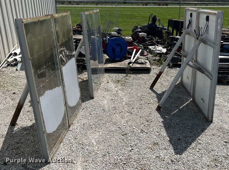 image for item KG9782 (6) S Larland SLP190S-24 solar panels