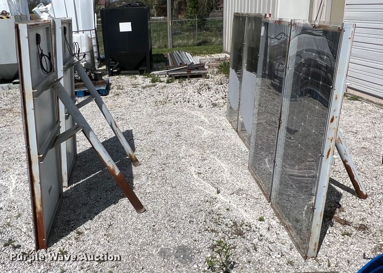 image for item KG9782 (6) S Larland SLP190S-24 solar panels