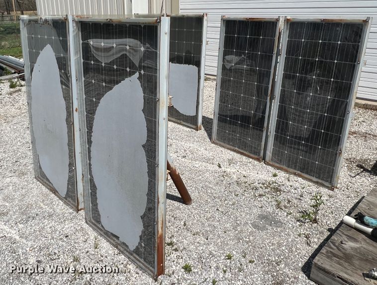image for item KG9782 (6) S Larland SLP190S-24 solar panels