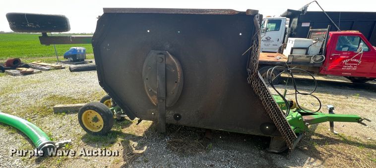 image for item KG9786 John Deere 1517  batwing rotary mower
