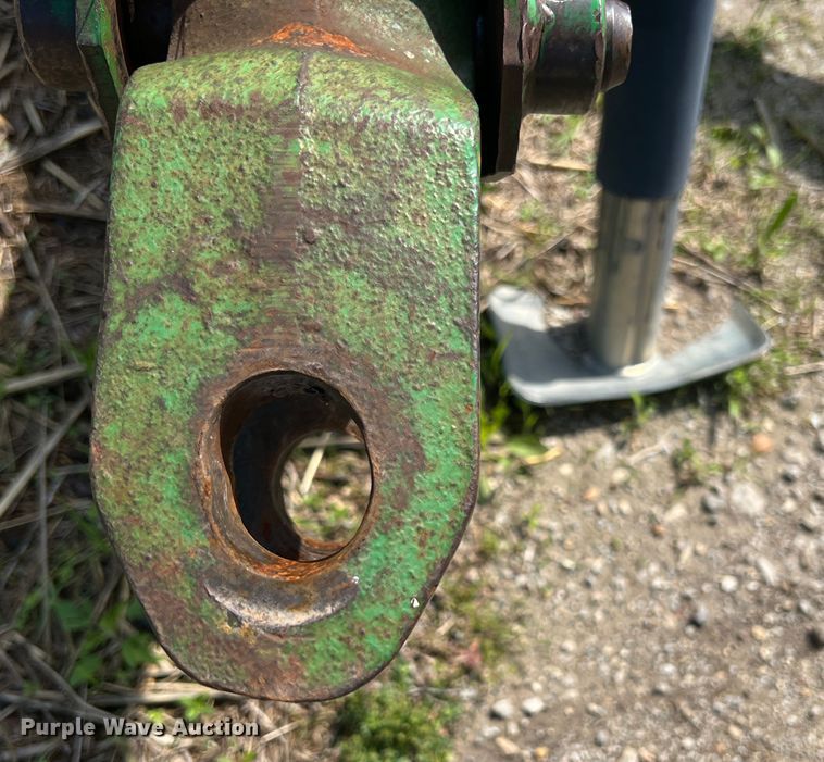 image for item KG9786 John Deere 1517  batwing rotary mower