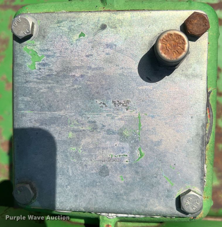 image for item KG9786 John Deere 1517  batwing rotary mower