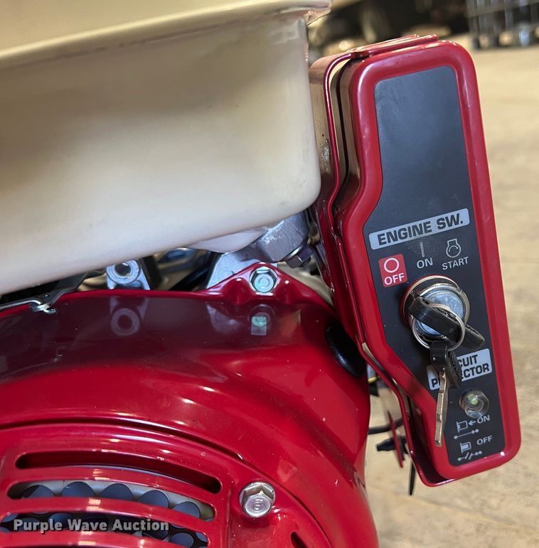 image for item KG9787 Honda GX240  engine