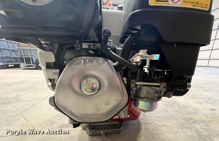 image for item KG9787 Honda GX240  engine