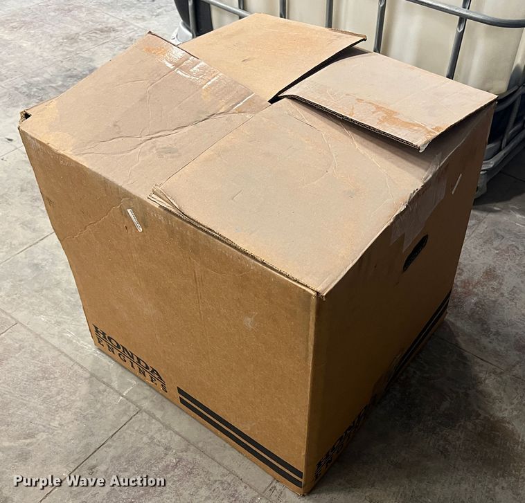 image for item KG9787 Honda GX240  engine