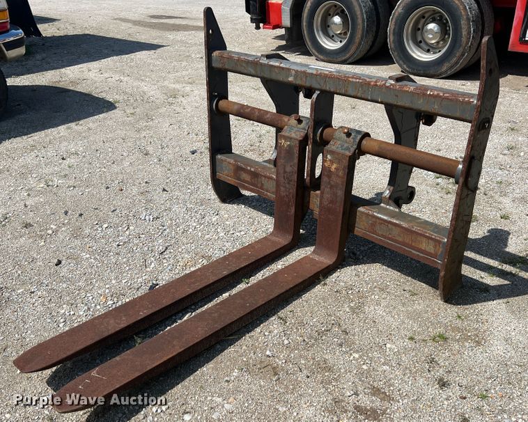 image for item KG9788 Paladin  60"L forks