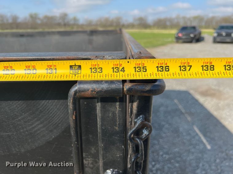 image for item KG9822 1999 Ford F550  dump flatbed truck