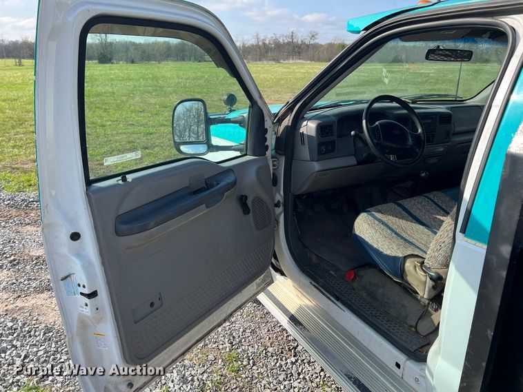 image for item KG9822 1999 Ford F550  dump flatbed truck