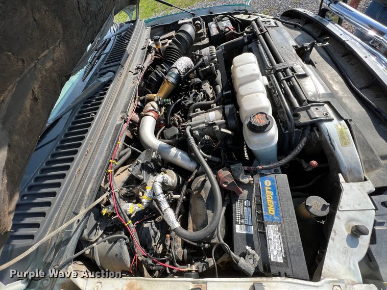 image for item KG9822 1999 Ford F550  dump flatbed truck