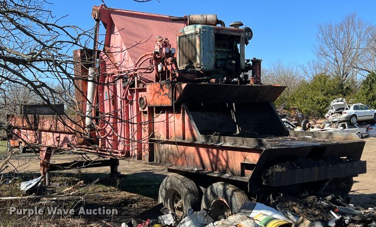 image for item KG9886 1987 Al-jon  car crusher