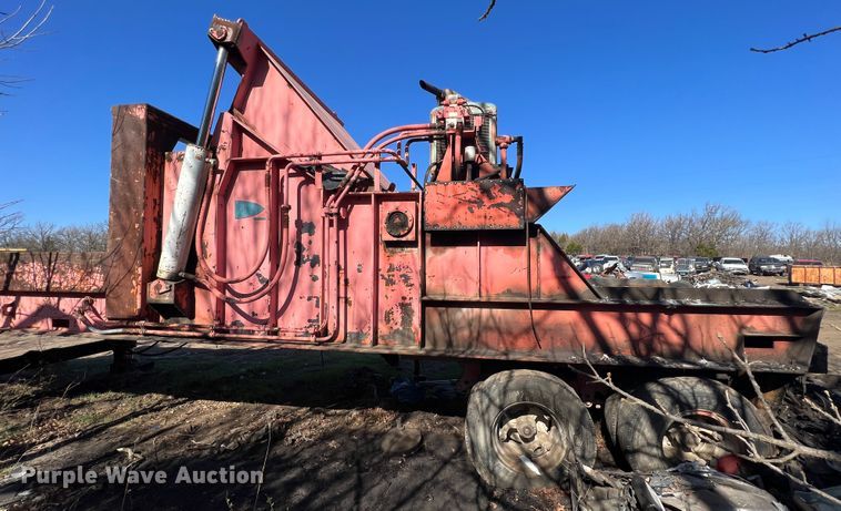 image for item KG9886 1987 Al-jon  car crusher