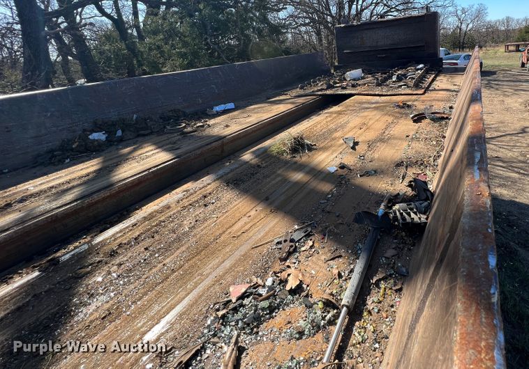 image for item KG9886 1987 Al-jon  car crusher