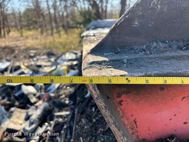 image for item KG9886 1987 Al-jon  car crusher