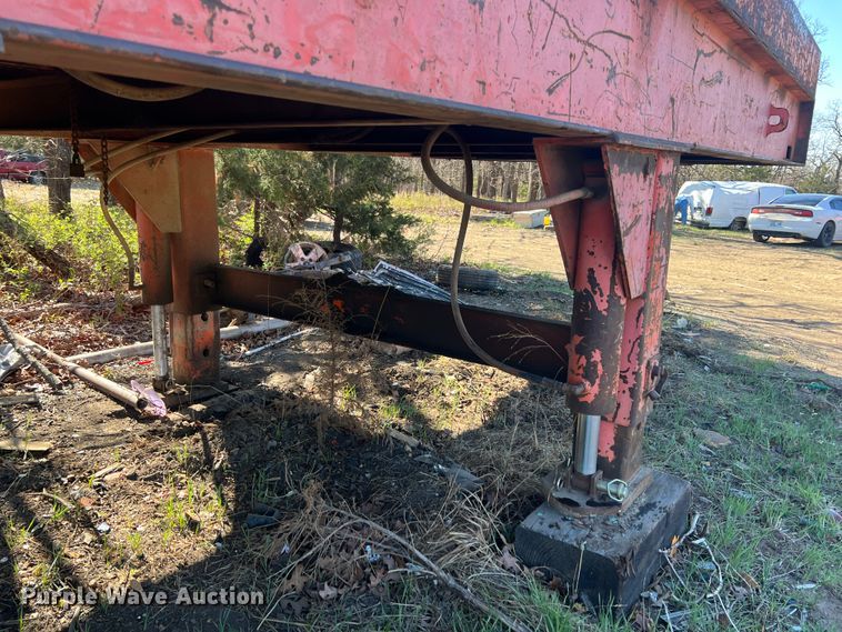 image for item KG9886 1987 Al-jon  car crusher