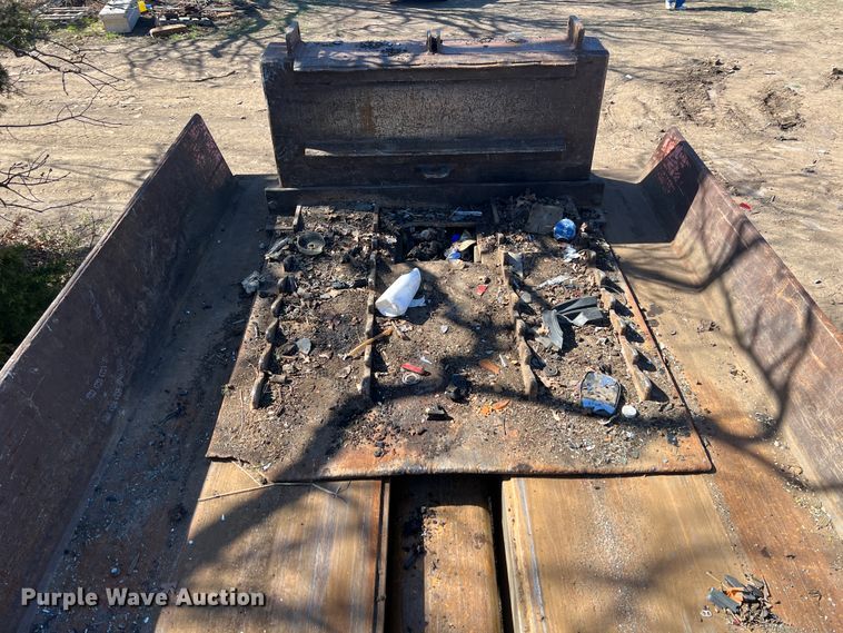 image for item KG9886 1987 Al-jon  car crusher