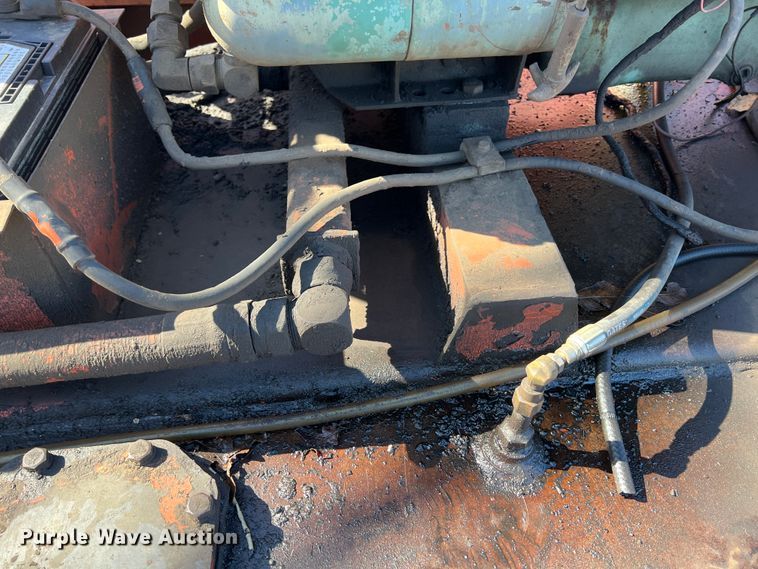image for item KG9886 1987 Al-jon  car crusher