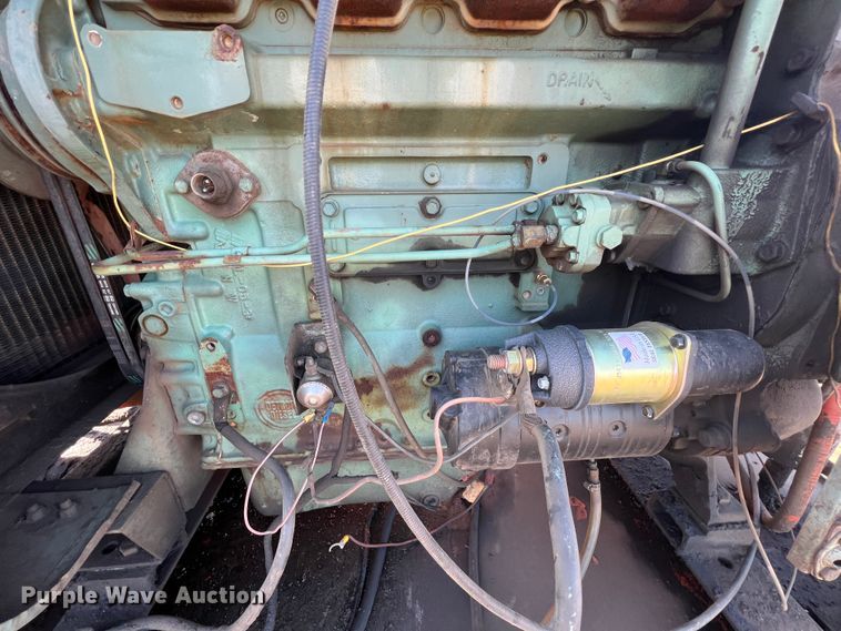 image for item KG9886 1987 Al-jon  car crusher