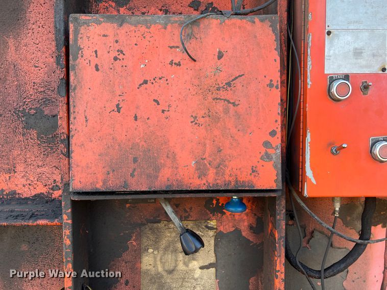 image for item KG9886 1987 Al-jon  car crusher