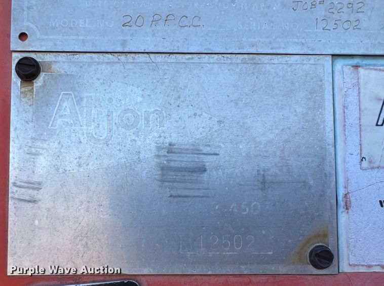 image for item KG9886 1987 Al-jon  car crusher