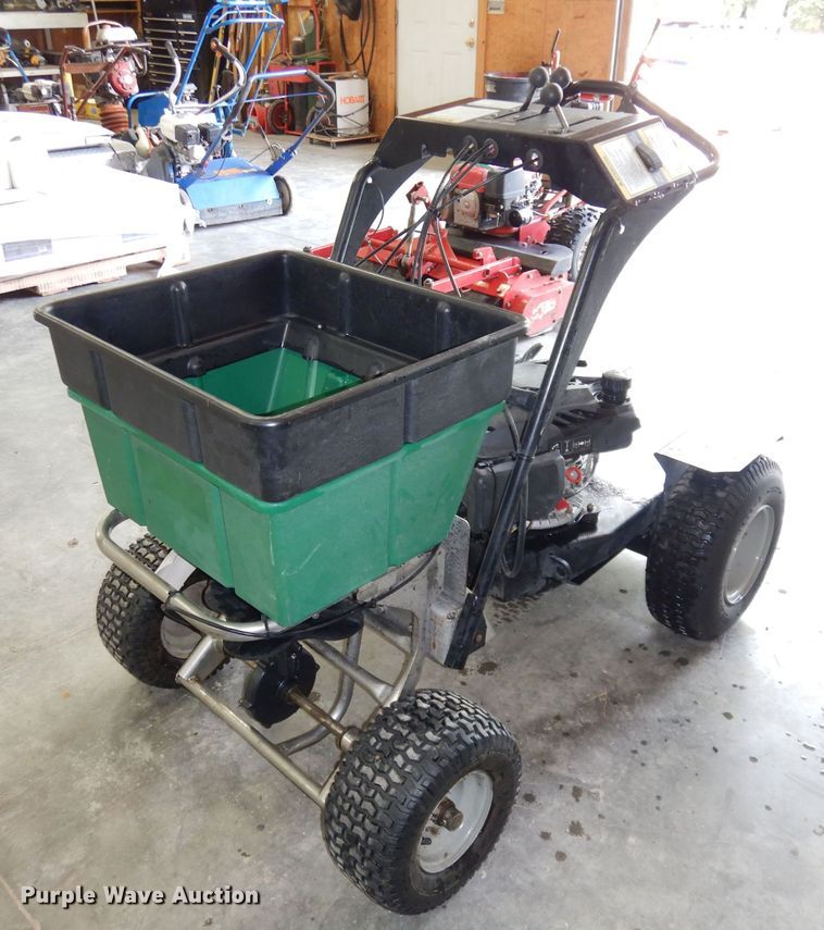 image for item KM9526 Lesco  spreader