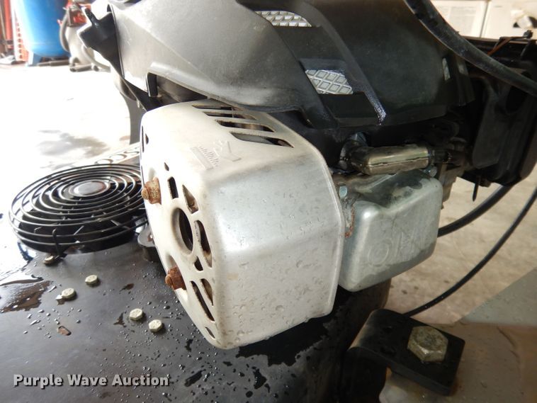 image for item KM9526 Lesco  spreader