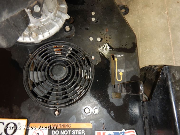 image for item KM9526 Lesco  spreader